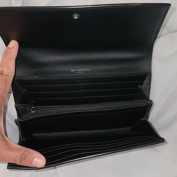 Authentic YSL black leather long wallet - Picture 3 of 15